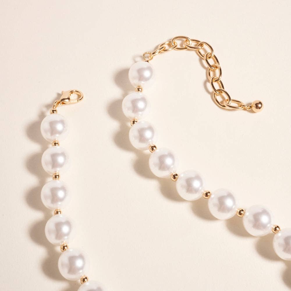 pearl pop necklace