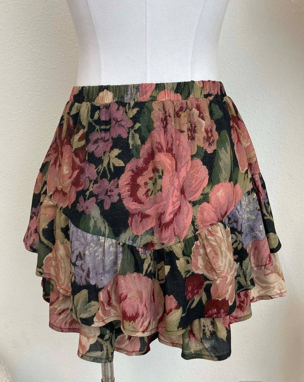 FLORAL TIERED RUFFLE SKORT